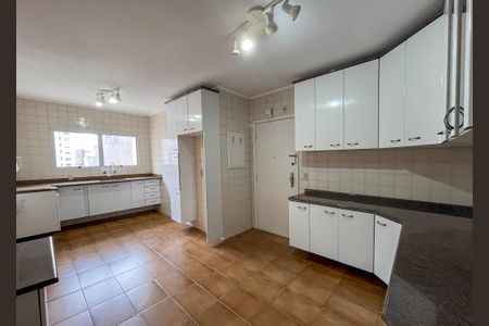 Apartamento à venda com 154m², 3 quartos e 2 vagasCozinha