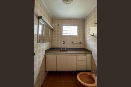 Apartamento à venda com 154m², 3 quartos e 2 vagasBanheiro da Suíte