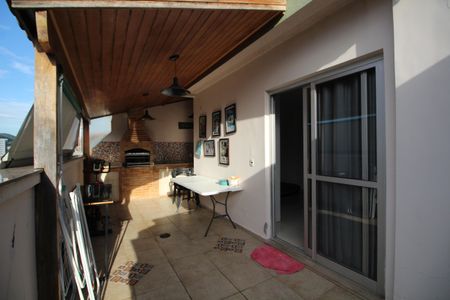 Apartamento para alugar com 158m², 3 quartos e 2 vagasCobertura