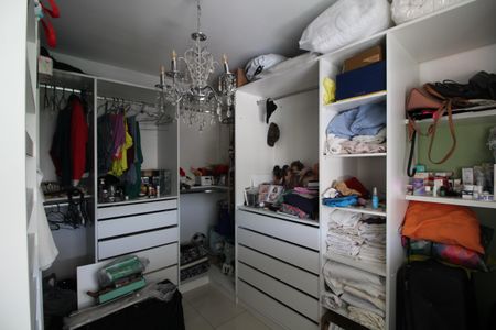 Apartamento para alugar com 158m², 3 quartos e 2 vagasQuarto 3 - Closet