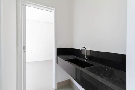 Casa de condomínio à venda com 600m², 3 quartos e 3 vagasBanheiro das Semi Suíte 1 e 2