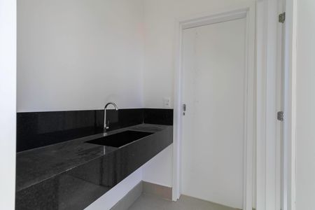 Casa de condomínio à venda com 600m², 3 quartos e 3 vagasBanheiro das Semi Suíte 1 e 2