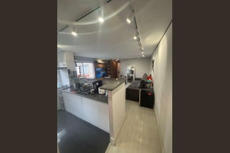 Apartamento à venda com 70m², 3 quartos e 2 vagas Apartamento à venda com 70m², 3 quartos e 2 vagasCozinha