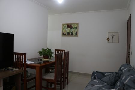 Apartamento à venda com 66m², 2 quartos e 1 vagaSala