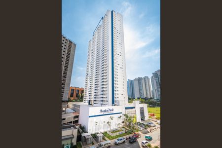 Apartamento à venda com 54m², 1 quarto e 2 vagasFachada