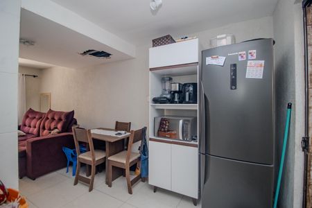 Casa de condomínio à venda com 67m², 3 quartos e 2 vagasCozinha