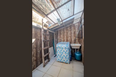 Casa de condomínio à venda com 67m², 3 quartos e 2 vagasÁrea de serviço/Churrasqueira