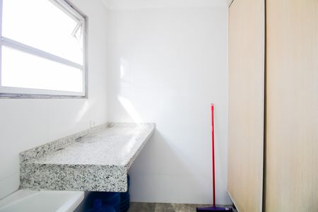 Apartamento à venda com 147m², 3 quartos e 1 vaga Apartamento à venda com 147m², 3 quartos e 1 vagaÁrea de Serviço