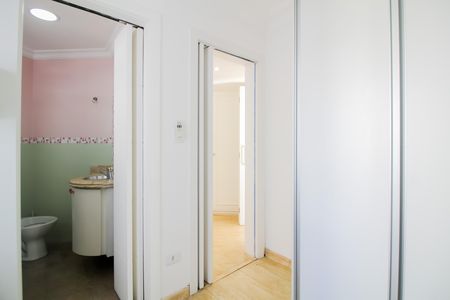 Apartamento à venda com 147m², 3 quartos e 1 vaga Apartamento à venda com 147m², 3 quartos e 1 vagaSuíte