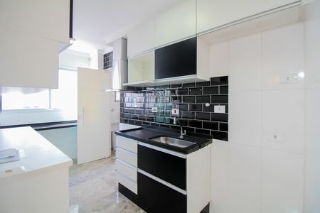 Apartamento à venda com 147m², 3 quartos e 1 vaga Apartamento à venda com 147m², 3 quartos e 1 vagaCozinha