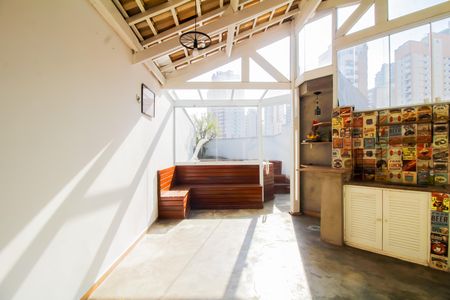 Apartamento à venda com 147m², 3 quartos e 1 vaga Apartamento à venda com 147m², 3 quartos e 1 vagaChurrasqueira