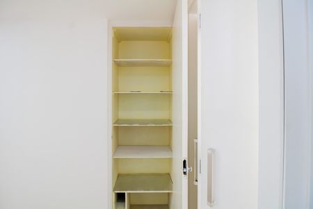 Apartamento à venda com 147m², 3 quartos e 1 vaga Apartamento à venda com 147m², 3 quartos e 1 vagaCorredor