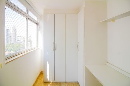 Apartamento à venda com 147m², 3 quartos e 1 vaga Apartamento à venda com 147m², 3 quartos e 1 vagaSuíte 3