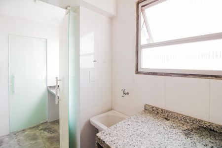 Apartamento à venda com 147m², 3 quartos e 1 vaga Apartamento à venda com 147m², 3 quartos e 1 vagaÁrea de Serviço