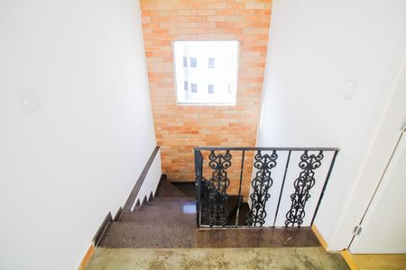 Apartamento à venda com 147m², 3 quartos e 1 vaga Apartamento à venda com 147m², 3 quartos e 1 vagaEscada