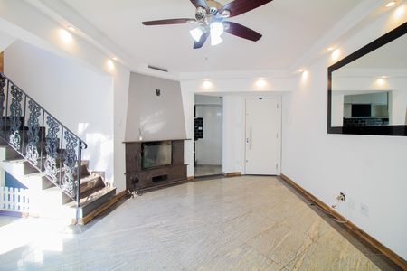 Apartamento à venda com 147m², 3 quartos e 1 vaga Apartamento à venda com 147m², 3 quartos e 1 vagaSala