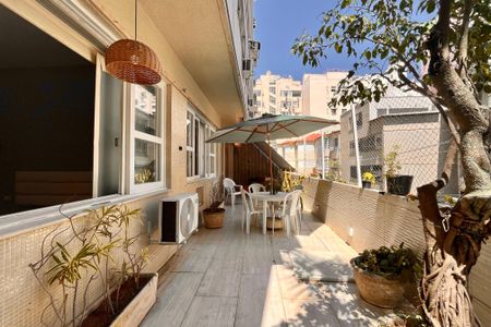 Apartamento para alugar com 170m², 3 quartos e 1 vagaVaranda 