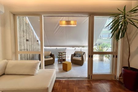 Apartamento para alugar com 170m², 3 quartos e 1 vagaSala 