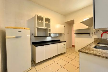 Apartamento para alugar com 170m², 3 quartos e 1 vagaCozinha