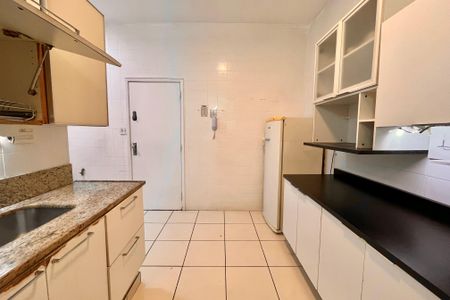 Apartamento para alugar com 170m², 3 quartos e 1 vagaCozinha 