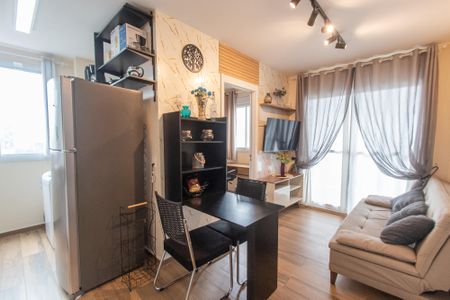 Apartamento à venda com 40m², 2 quartos e sem vaga Apartamento à venda com 40m², 2 quartos e sem vagaSala/Cozinha
