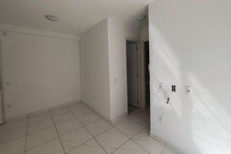 Apartamento à venda com 100m², 2 quartos e 1 vagaSala