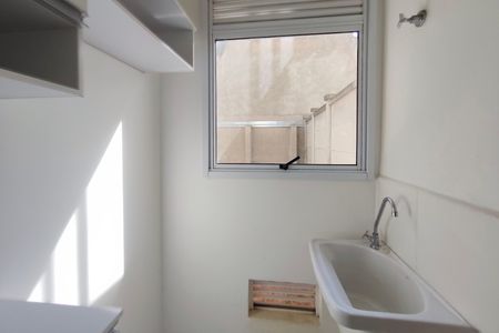 Apartamento à venda com 100m², 2 quartos e 1 vagaÁrea de Serviço