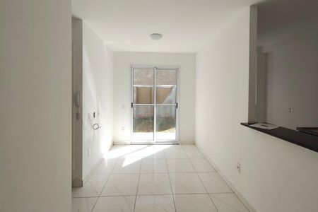 Apartamento à venda com 100m², 2 quartos e 1 vagaSala