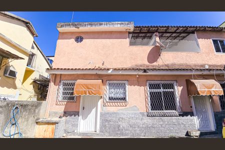 Fachada de casa à venda com 4 quartos, 160m² em Pilares, Rio de Janeiro