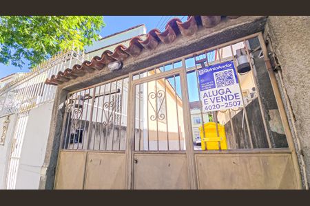 Casa à venda com 160m², 4 quartos e 2 vagasPlaca