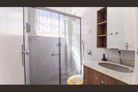 Casa à venda com 160m², 4 quartos e 2 vagasBanheiro