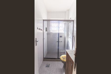 Casa à venda com 160m², 4 quartos e 2 vagasBanheiro