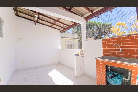 Casa à venda com 160m², 4 quartos e 2 vagasÁrea de Serviço