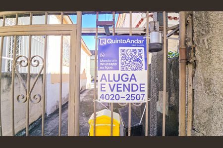 Fachada com placa de apartamento à venda com 4 quartos, 160m² em Pilares, Rio de Janeiro