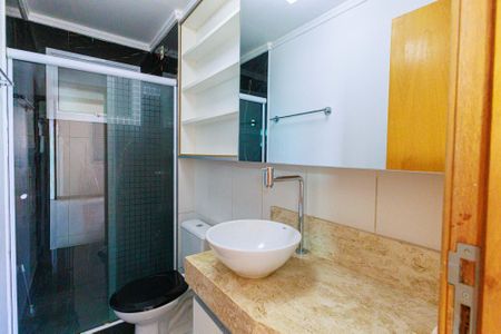 Apartamento para alugar com 83m², 3 quartos e 2 vagasBanheiro Social