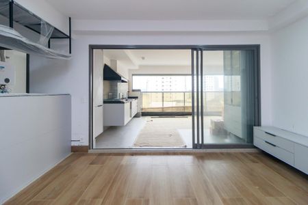 Sala de apartamento à venda com 3 quartos, 137m² em Jardim das Acacias, São Paulo
