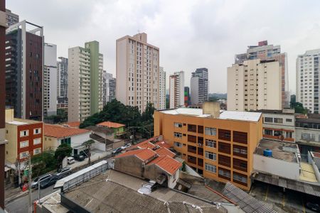 Apartamento para alugar com 137m², 3 quartos e 2 vagas Apartamento para alugar com 137m², 3 quartos e 2 vagasSala - Vista