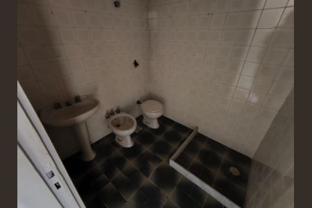 Apartamento à venda com 82m², 2 quartos e sem vagaBanheiro Suíte