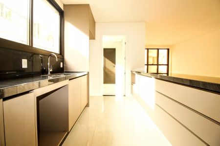 Apartamento à venda com 107m², 3 quartos e 3 vagasCozinha