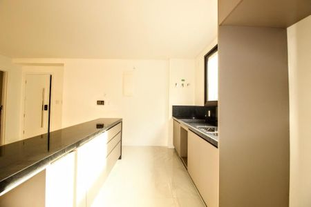 Apartamento à venda com 107m², 3 quartos e 3 vagasCozinha