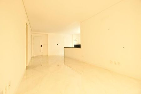 Apartamento à venda com 107m², 3 quartos e 3 vagasSala