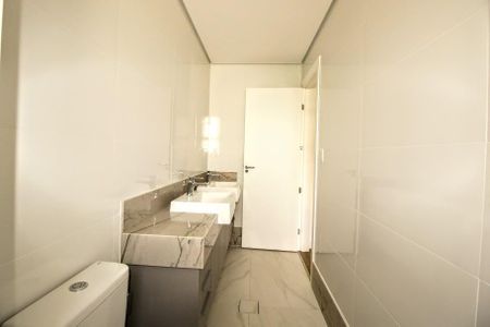 Apartamento à venda com 107m², 3 quartos e 3 vagasBanheiro 