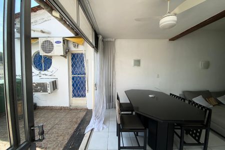 Apartamento à venda com 240m², 3 quartos e sem vagaSala