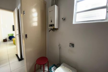 Apartamento à venda com 240m², 3 quartos e sem vagaBanheiro social