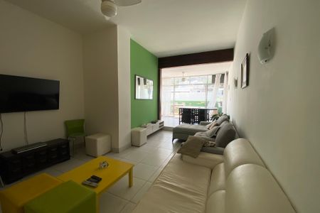 Apartamento à venda com 240m², 3 quartos e sem vagaSala
