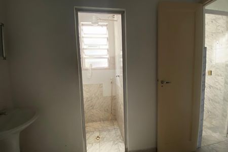 Apartamento à venda com 240m², 3 quartos e sem vagaBanheiro de serviço