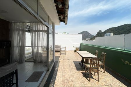 Apartamento à venda com 240m², 3 quartos e sem vagaVaranda sala