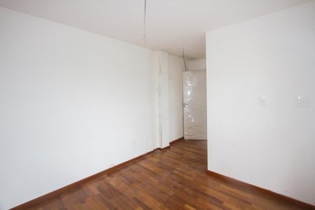 Apartamento para alugar com 82m², 3 quartos e 1 vagaSuíte