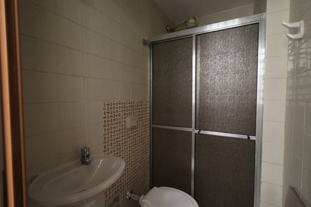 Apartamento para alugar com 93m², 3 quartos e 1 vaga Apartamento para alugar com 93m², 3 quartos e 1 vagaBanheiro de serviço