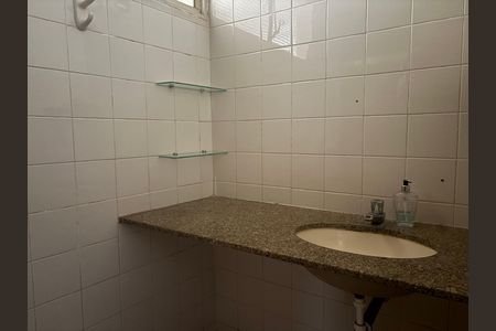 Apartamento para alugar com 93m², 3 quartos e 1 vaga Apartamento para alugar com 93m², 3 quartos e 1 vagaBanheiro